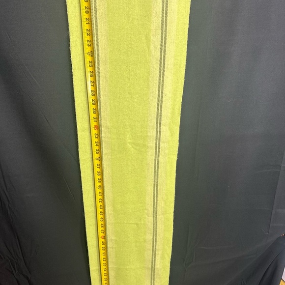 Tívoli Lime Green Striped Scarf with Fringe verano wool brand new w tags - Picture 4 of 4